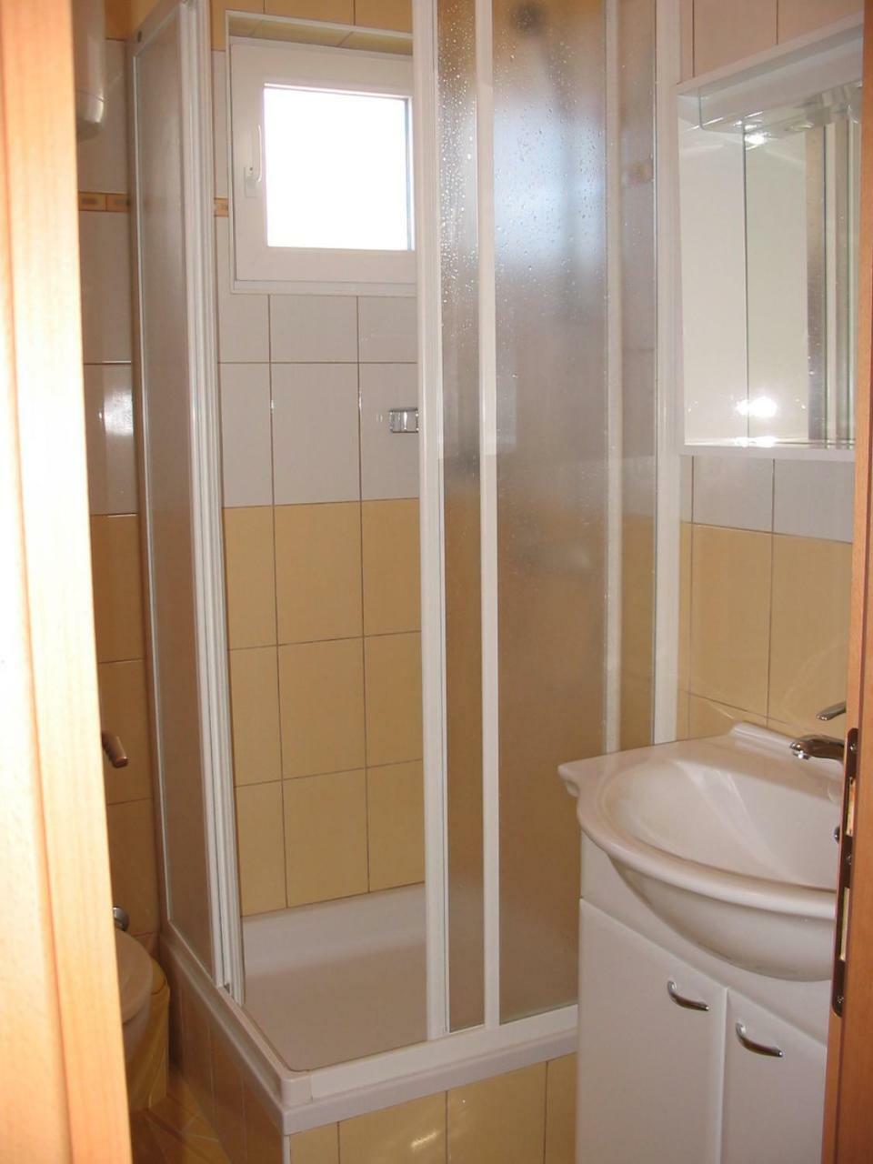 Apartmani Manuela Lopar Værelse billede